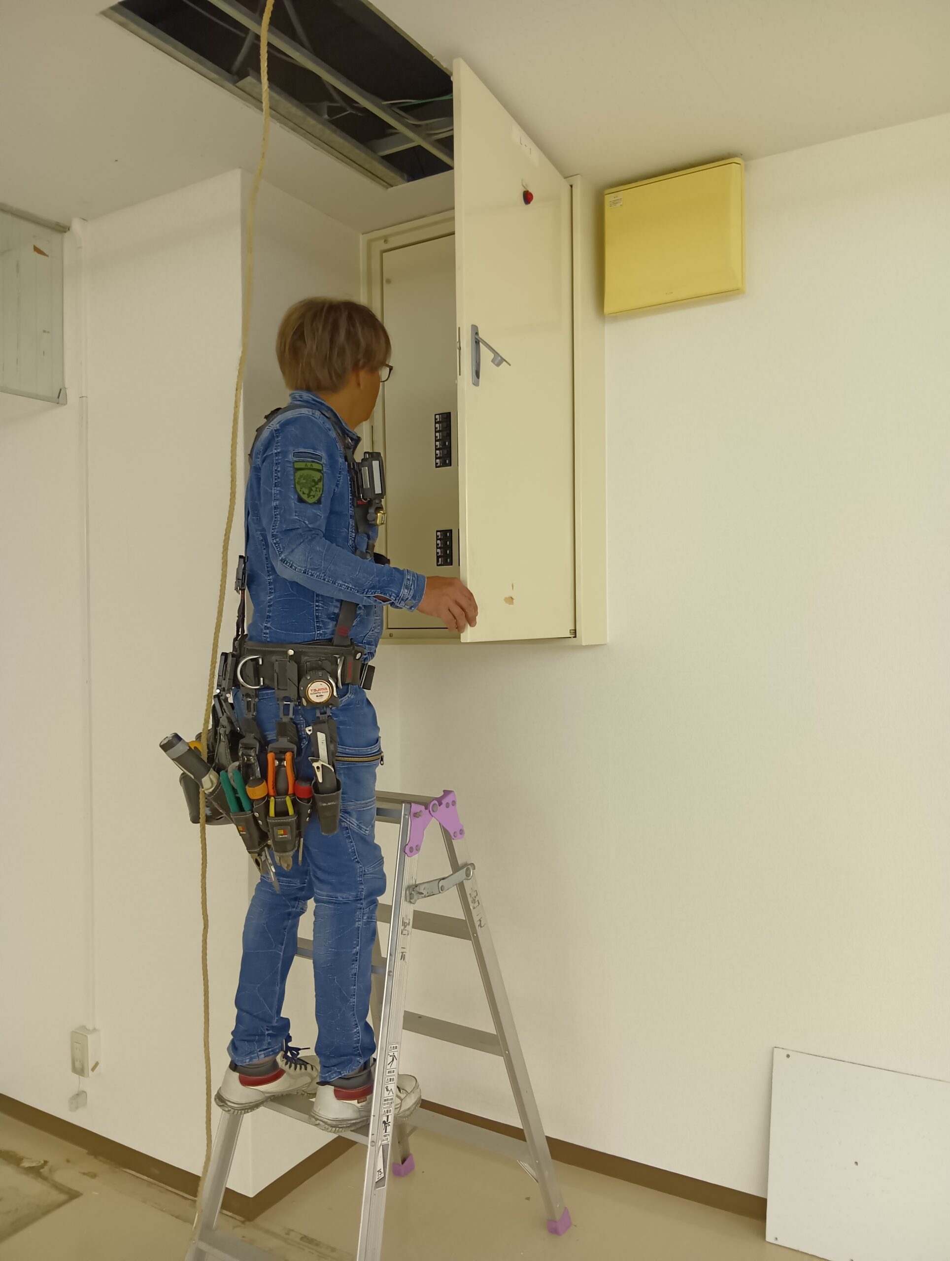 分電盤改装工事①